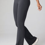 Women's Hugcurve No Front Seam Flare Leggings 31'' Twilight Blue