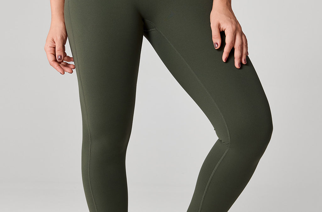 Women's Hugcurve Hidden Scrunch Butt Leggings 25" - No Front Seam Aspen Olive
