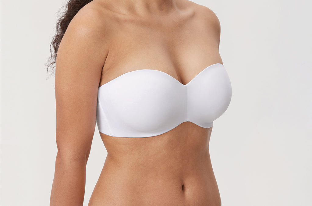 Women's Underwire Strapless Bra White @model_info:E1
