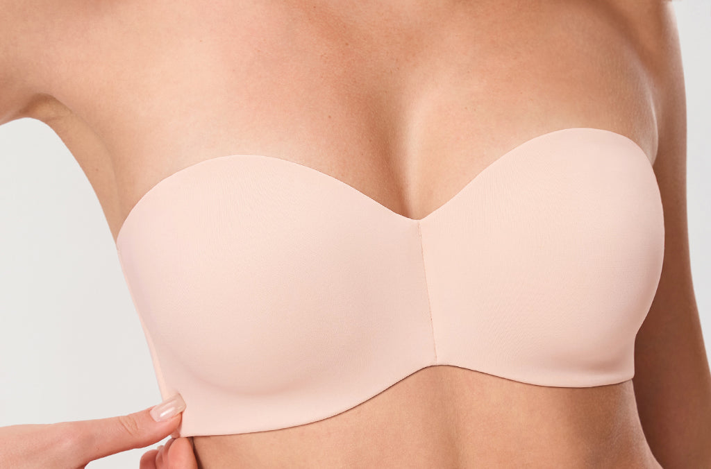 Women's Underwire Strapless Bra Apricot Pink @model_info:ESA3