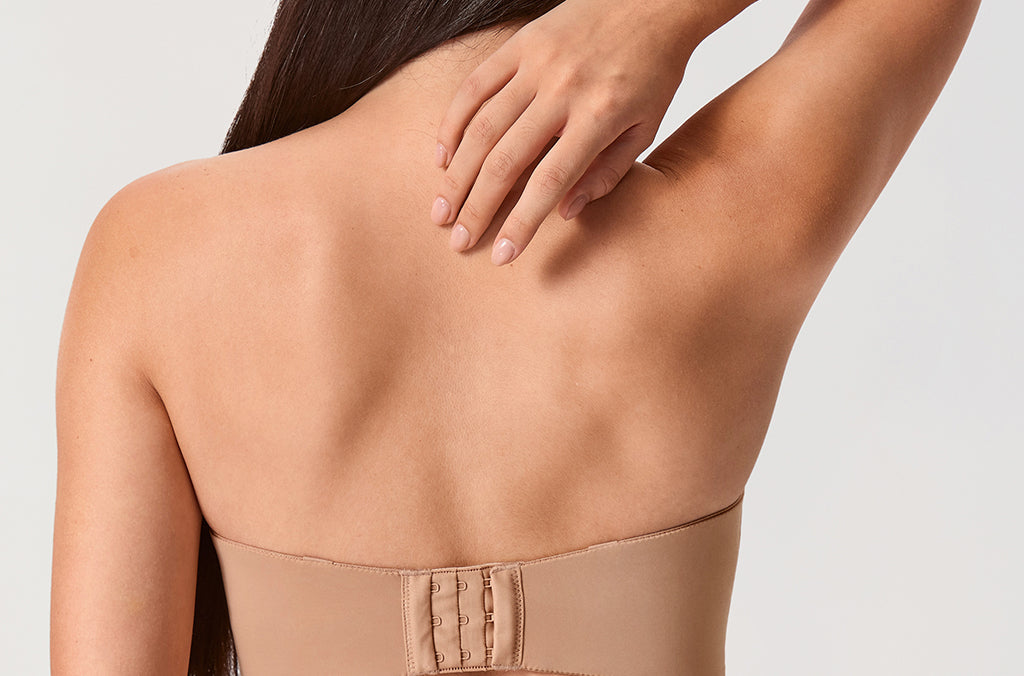 Women's Underwire Strapless Bra Natural @model_info:ESA2