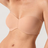 Women's Underwire Strapless Bra Barely Buff @model_info:ESA3