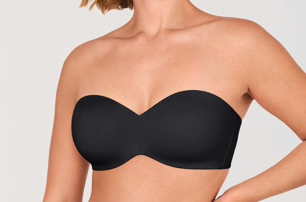 Women's Underwire Strapless Bra Black @model_info:G1