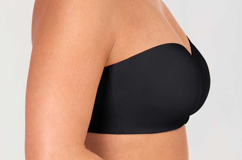 Women's Underwire Strapless Bra Black @model_info:G3