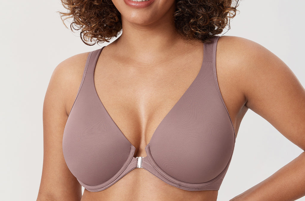 Women's Plunge Back Posture Bra Mochaccino @model_info:M1